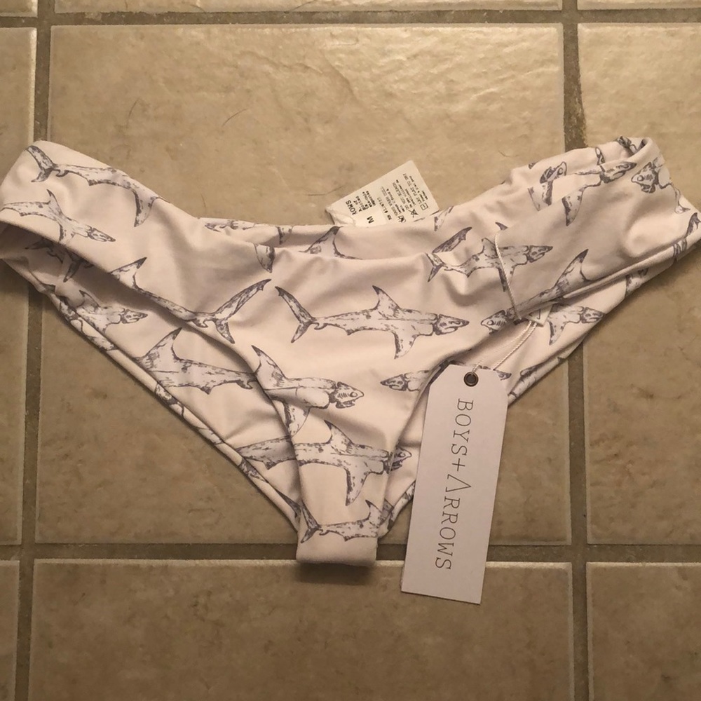 Boys+Arrows Fish out of Water Bottoms